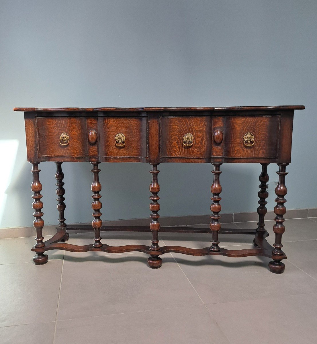 English Style Small Sideboard.-photo-2