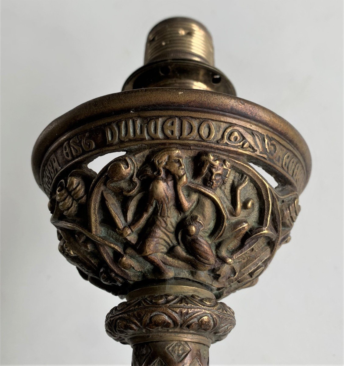 Paire De Pieds De Lampes Gothique En Bronze 19ème-photo-1