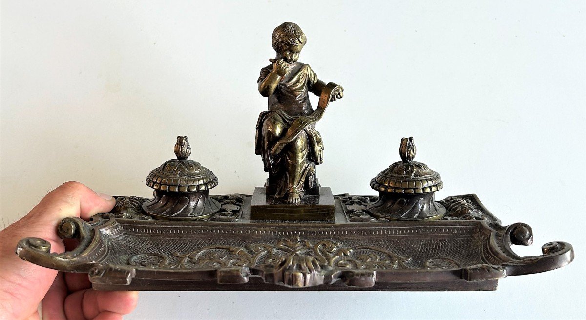 Encrier En Bronze Au Putti écrivain