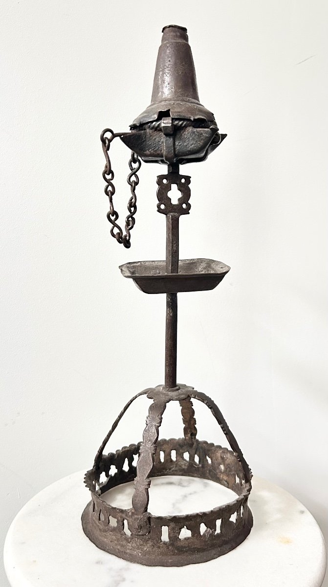 Large Tallow Lamp With Four Nozzles In Wrought Iron, Haute Epoque