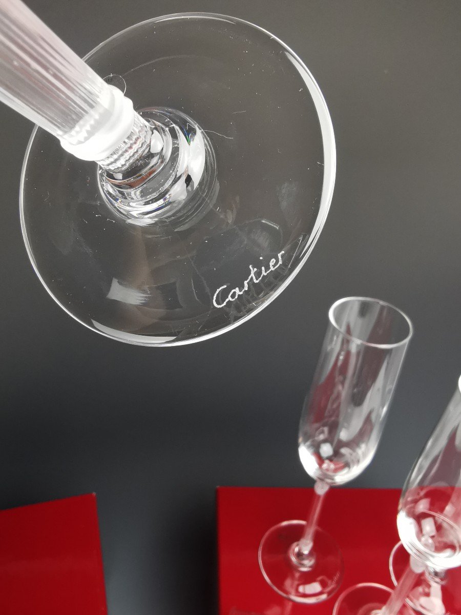 CARTIER - modèle "MUST" - Ensemble de 12 Flûtes à Champagne en cristal-photo-3