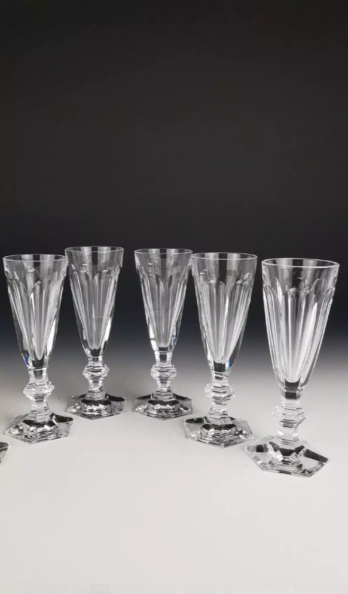 Baccarat - Harcourt 1841 - 5 Crystal Flutes (17.8 Cm) - New Condition