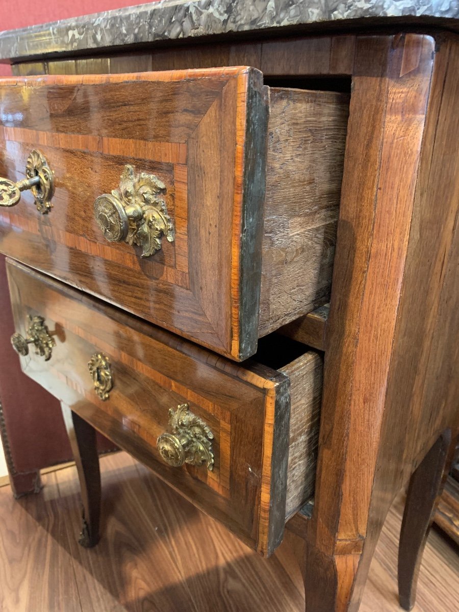 18th Century Chest Of Drawers -photo-2