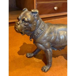 Chien En Bronze 