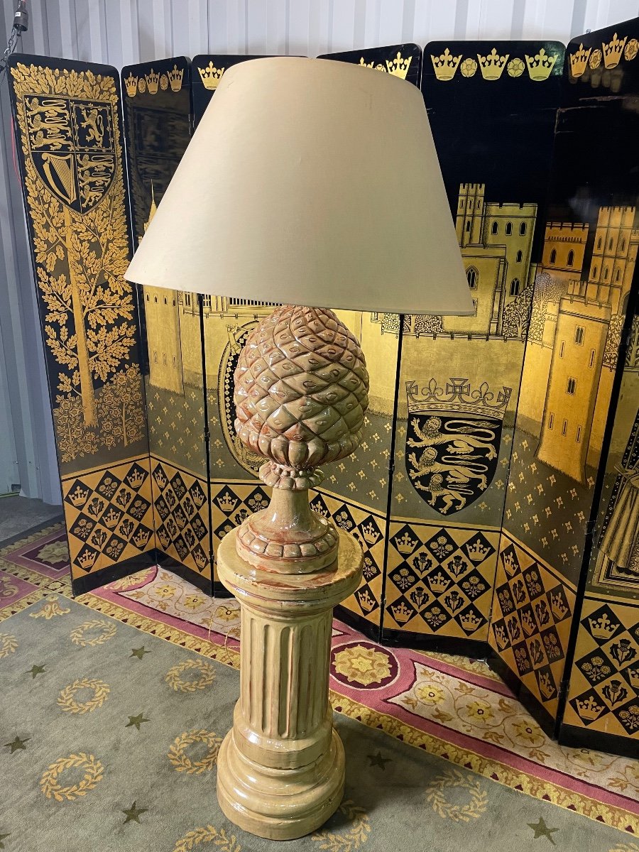 Pineapple Lamp In Terracotta On A Fluted Column-photo-4