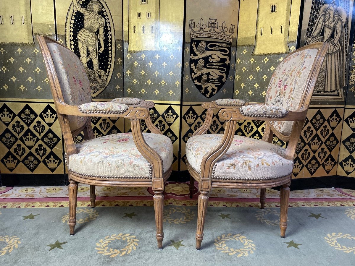 Pair Of Louis XVI Cabriolet Armchairs-photo-6