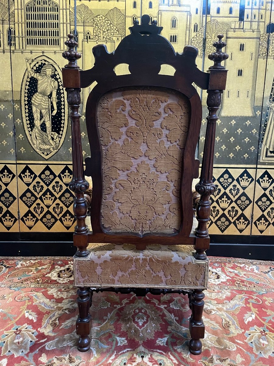 Fauteuil D’apparat De Style Renaissance -photo-1