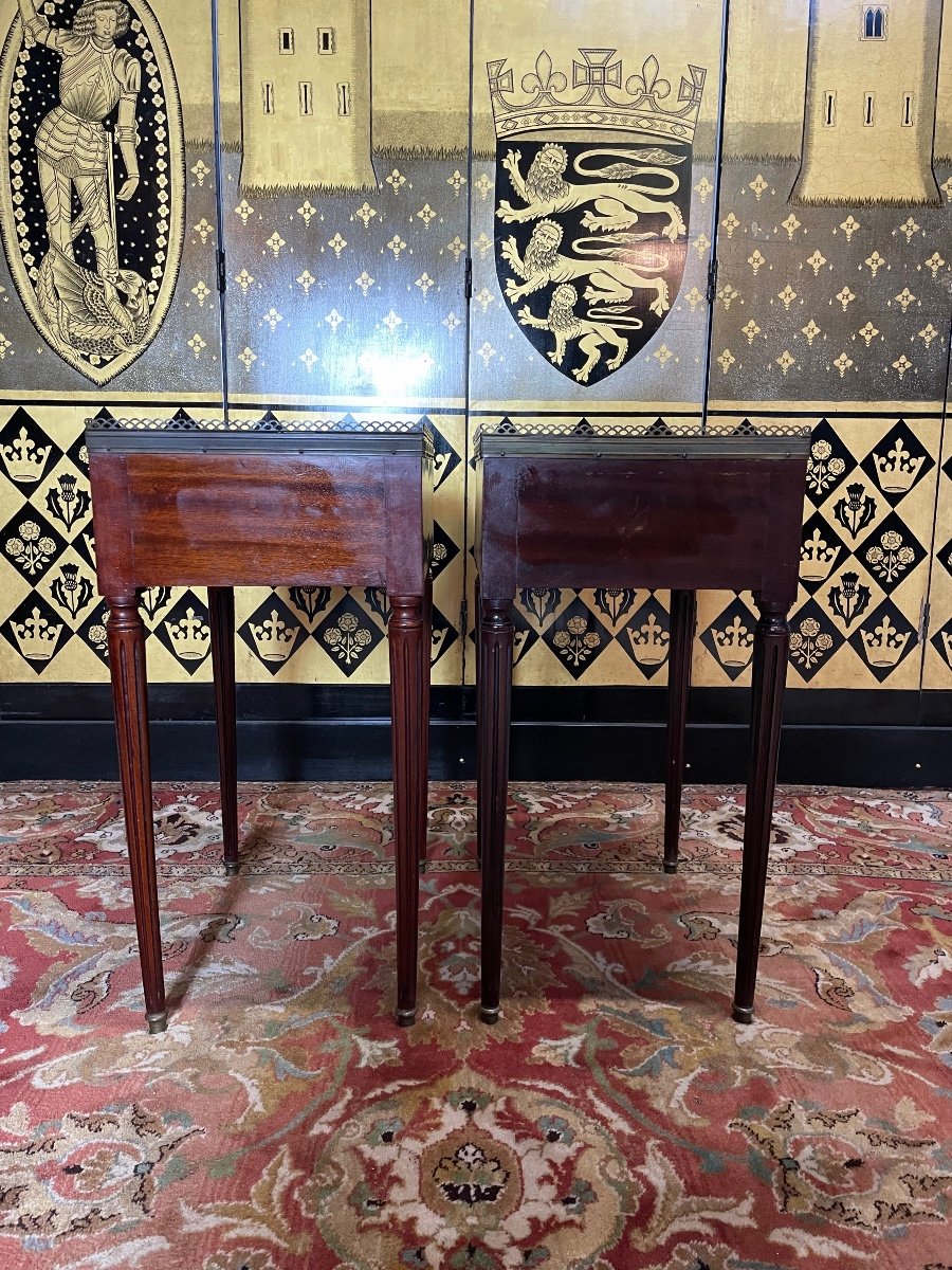 Pair Of Louis XVI Style Bedside Tables-photo-4