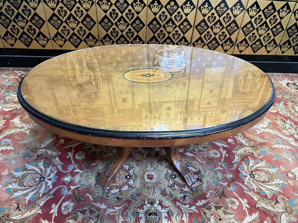 Table Basse Ovale Napoléon III En Marqueterie 