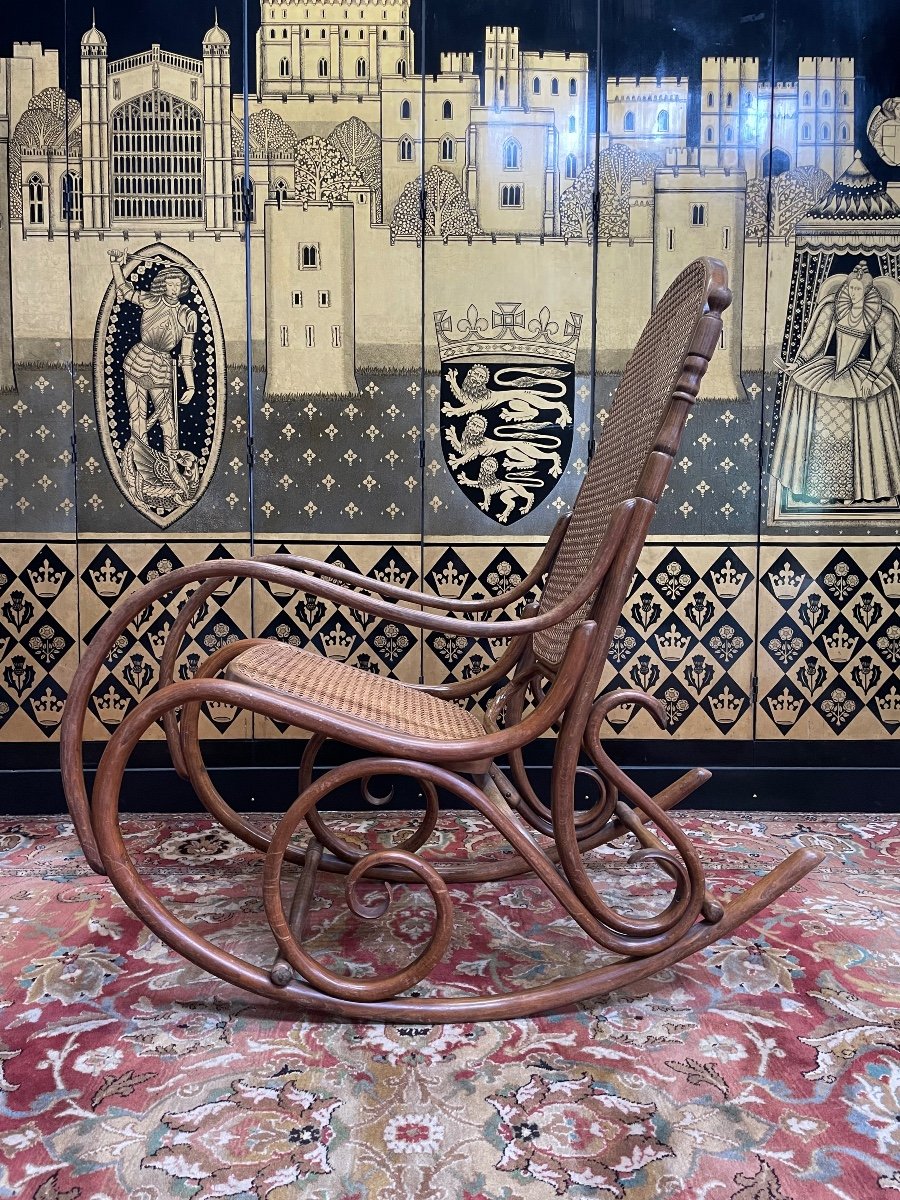 Rocking Chair Chair In Curved Wood And Canework Thonet -photo-2