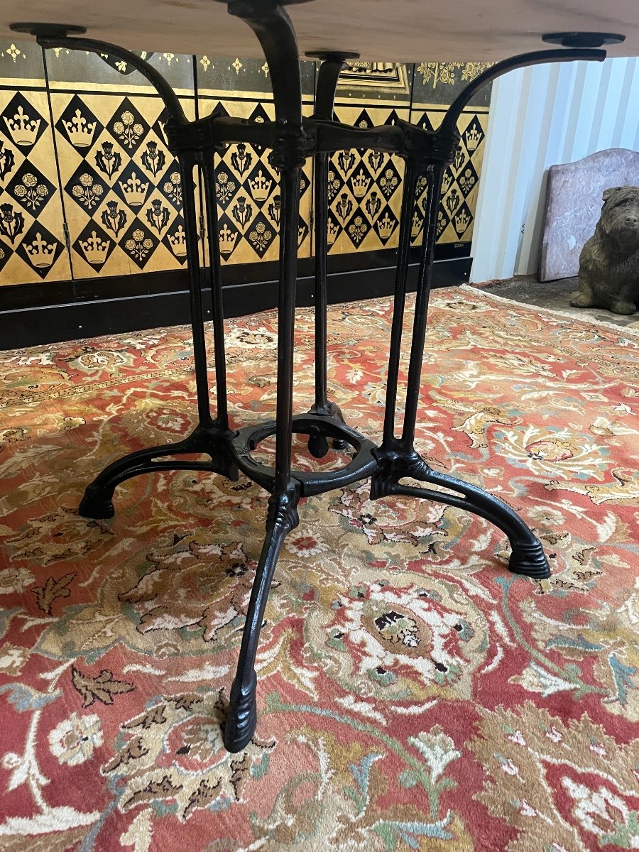 Round Bistro Table In Cast Iron And Marble -photo-1