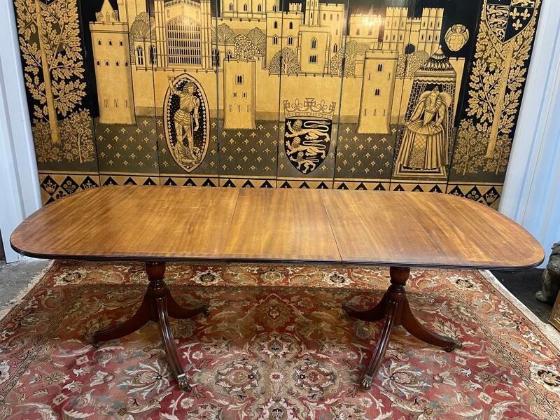 English Dining Table -photo-1