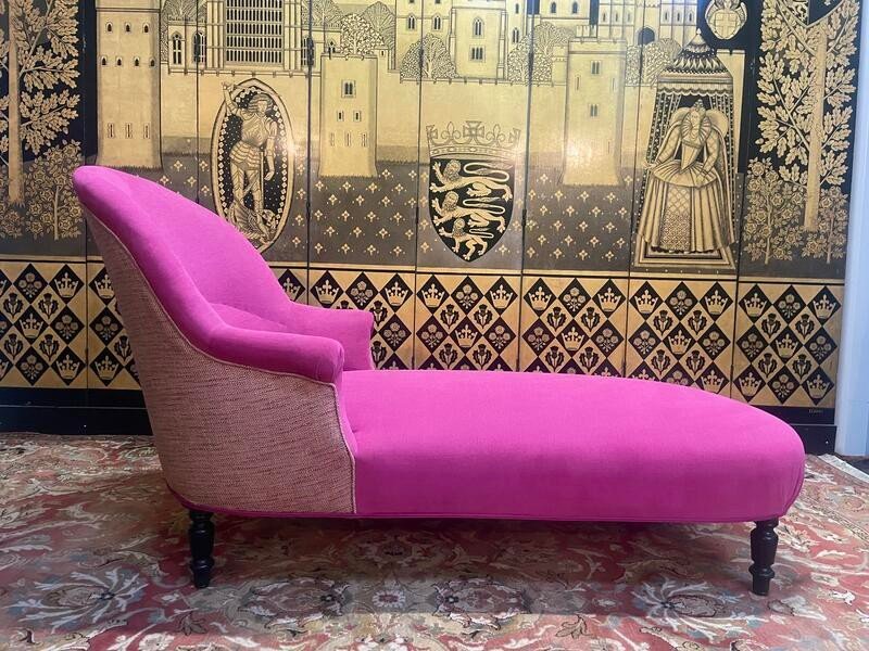 Napoleon III Meridian In Pink Velvet-photo-1