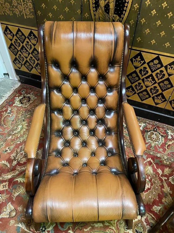 Paire De Fauteuils Chesterfield Anglais En Cuir -photo-4