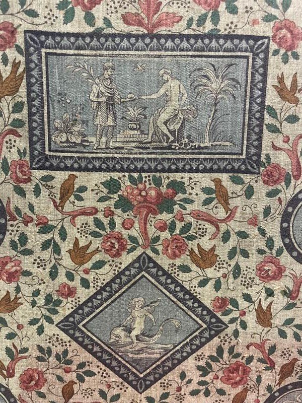 Paravent En Tissu à Motifs De Scènes  Et De Fleurs -photo-1