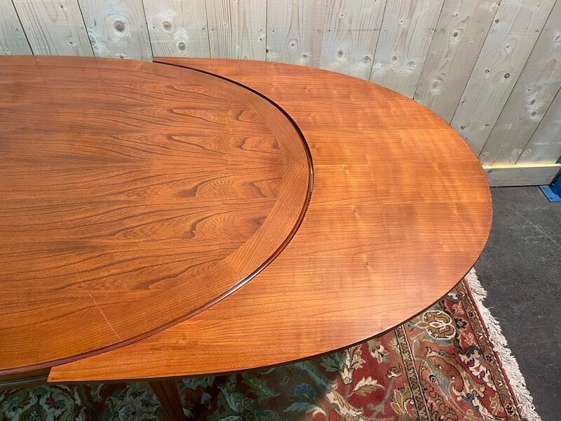 Louis XVI Style Oval Dining Table-photo-3