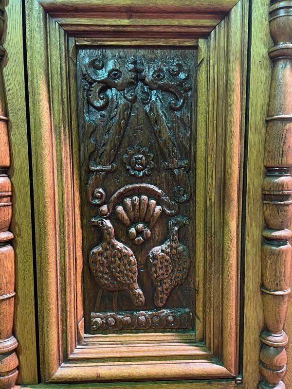 Renaissance Style Buffet In Carved Oak -photo-3