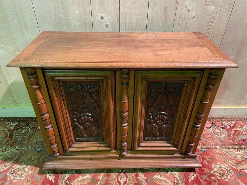 Renaissance Style Buffet In Carved Oak -photo-4