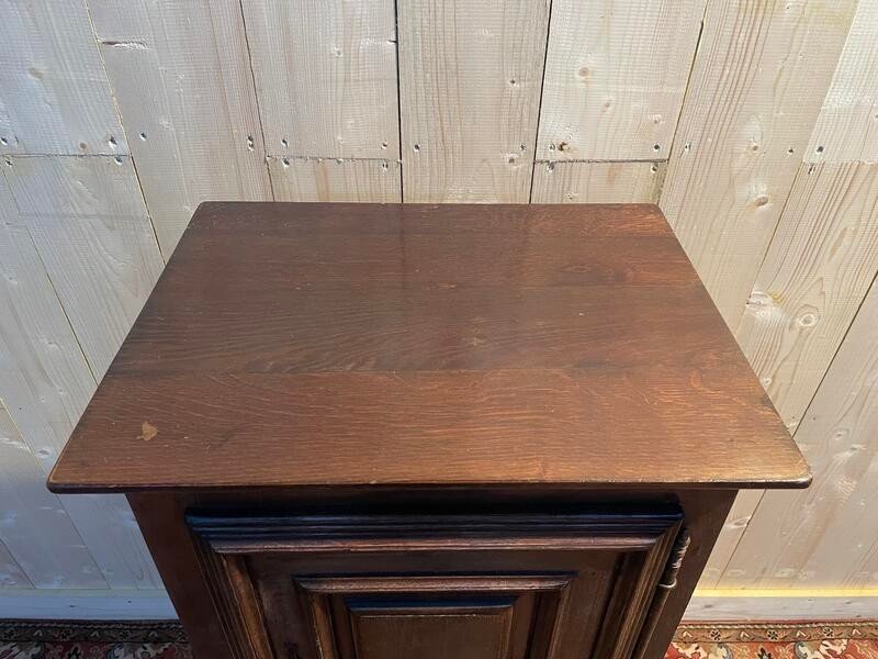 Burgundy Oak Bonnetiere -photo-2