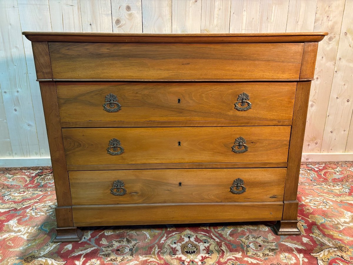 Louis Philippe Chest Of Drawers In Blond Walnut-photo-3