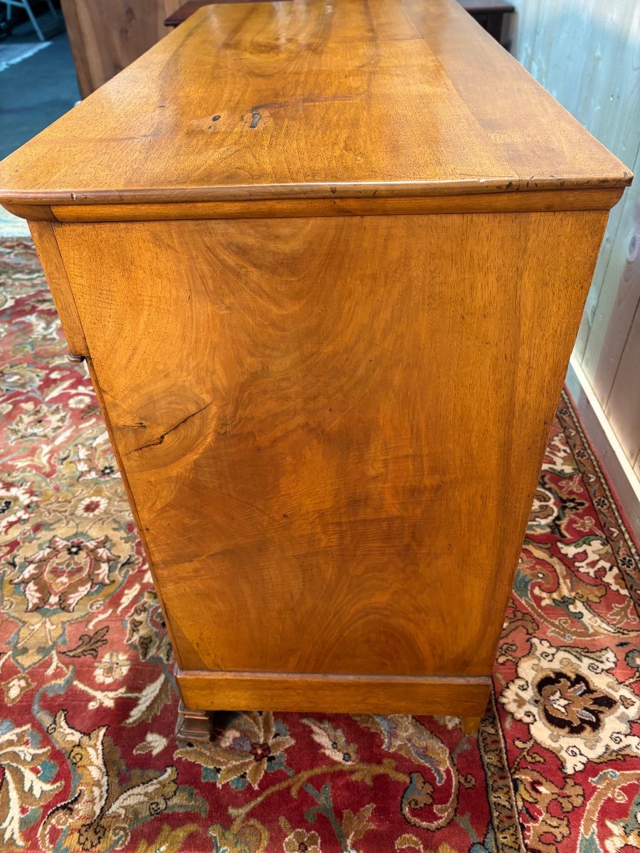 Louis Philippe Chest Of Drawers In Blond Walnut-photo-3