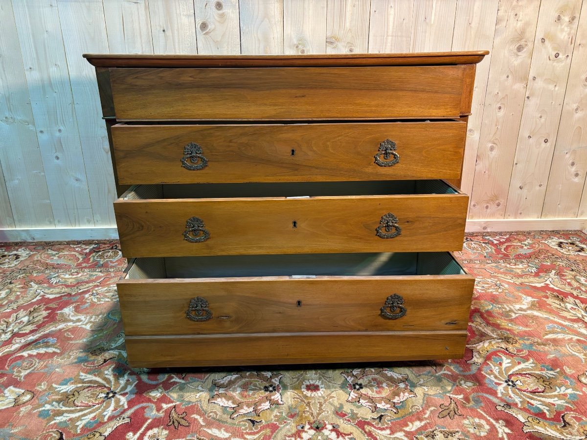 Louis Philippe Chest Of Drawers In Blond Walnut-photo-4