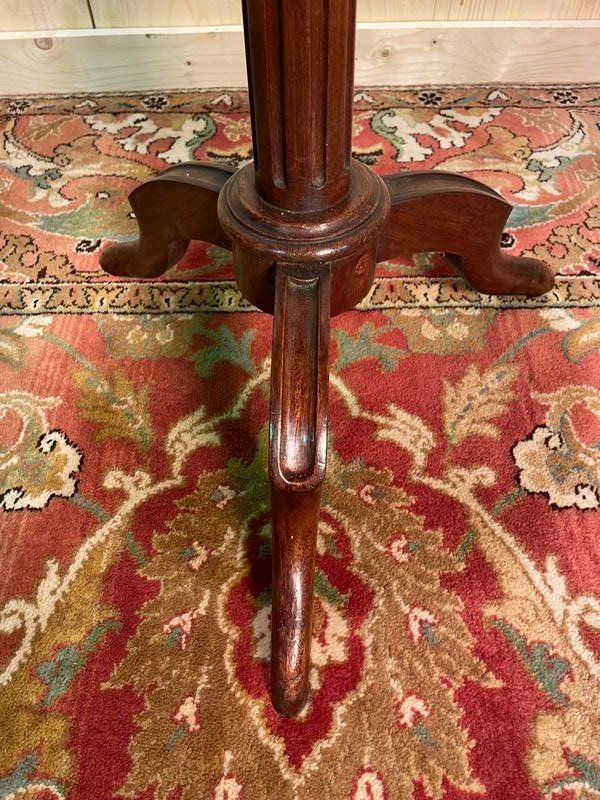 Louis XVI Style Tripod Rack And Pinion Pedestal Table-photo-1