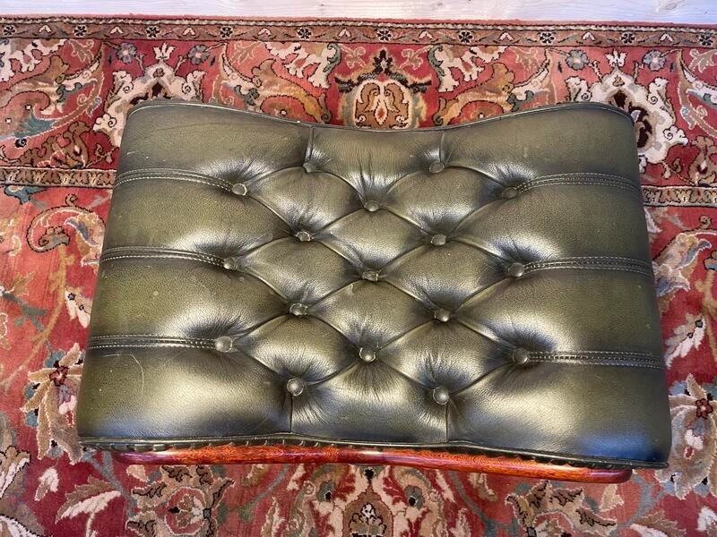 Chesterfield English Footrest In Green Leather -photo-2