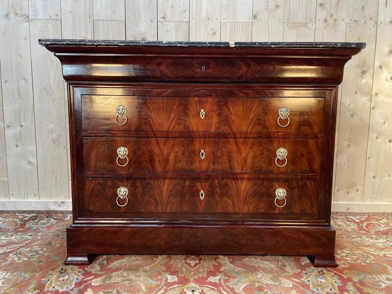 Louis Philippe Period Chest Of Drawers In Mahogany 