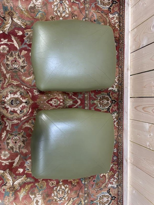 Paire De Tabourets Bas Ou Repose-pieds-photo-2