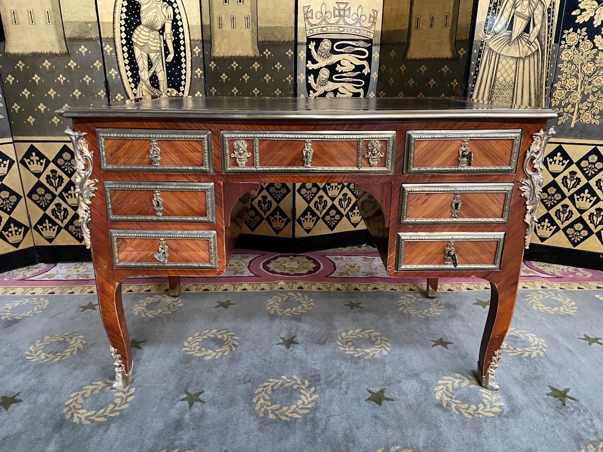 Louis XV Style Flat Desk - Transition In Marquetry