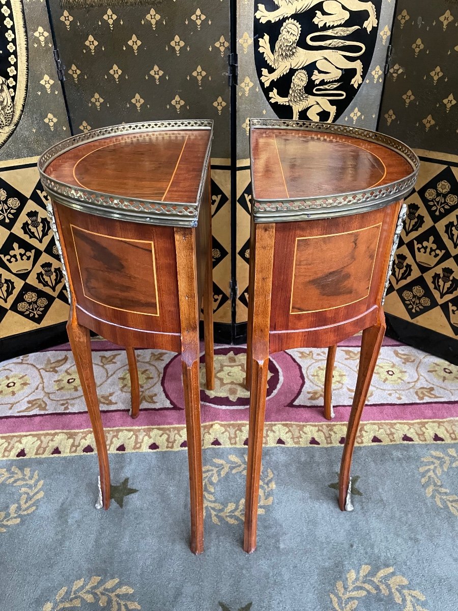 Pair Of Louis XV Style Half-moon Bedside Tables-photo-2