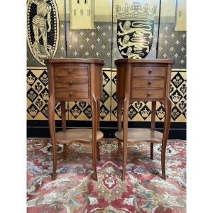 Pair Of Louis XV Style Bedside Tables - Transitional Walnut 