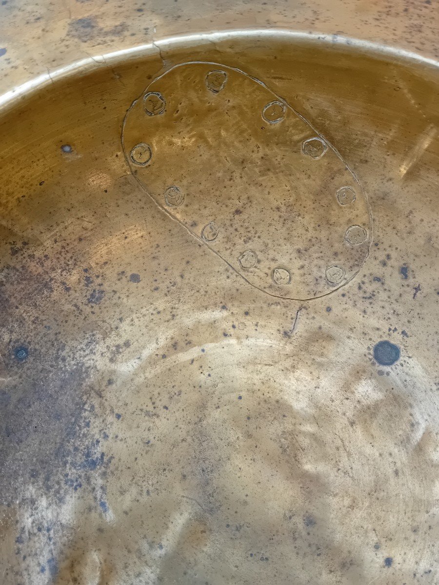 17th Century Brass Hand Wash Basin -photo-3