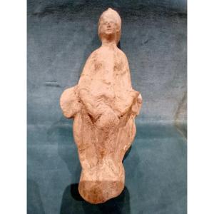 Tanagra Statuette 