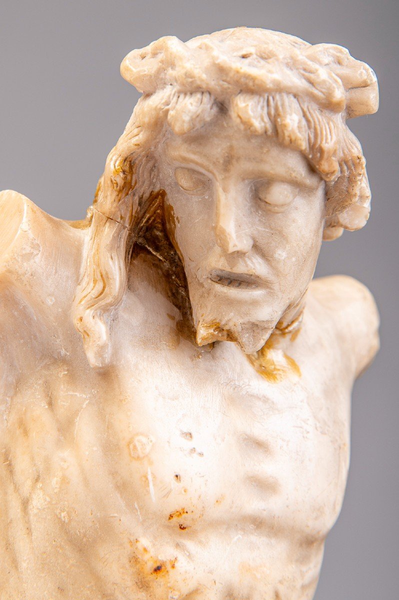 Alabaster Christ, C. 1400.-photo-2