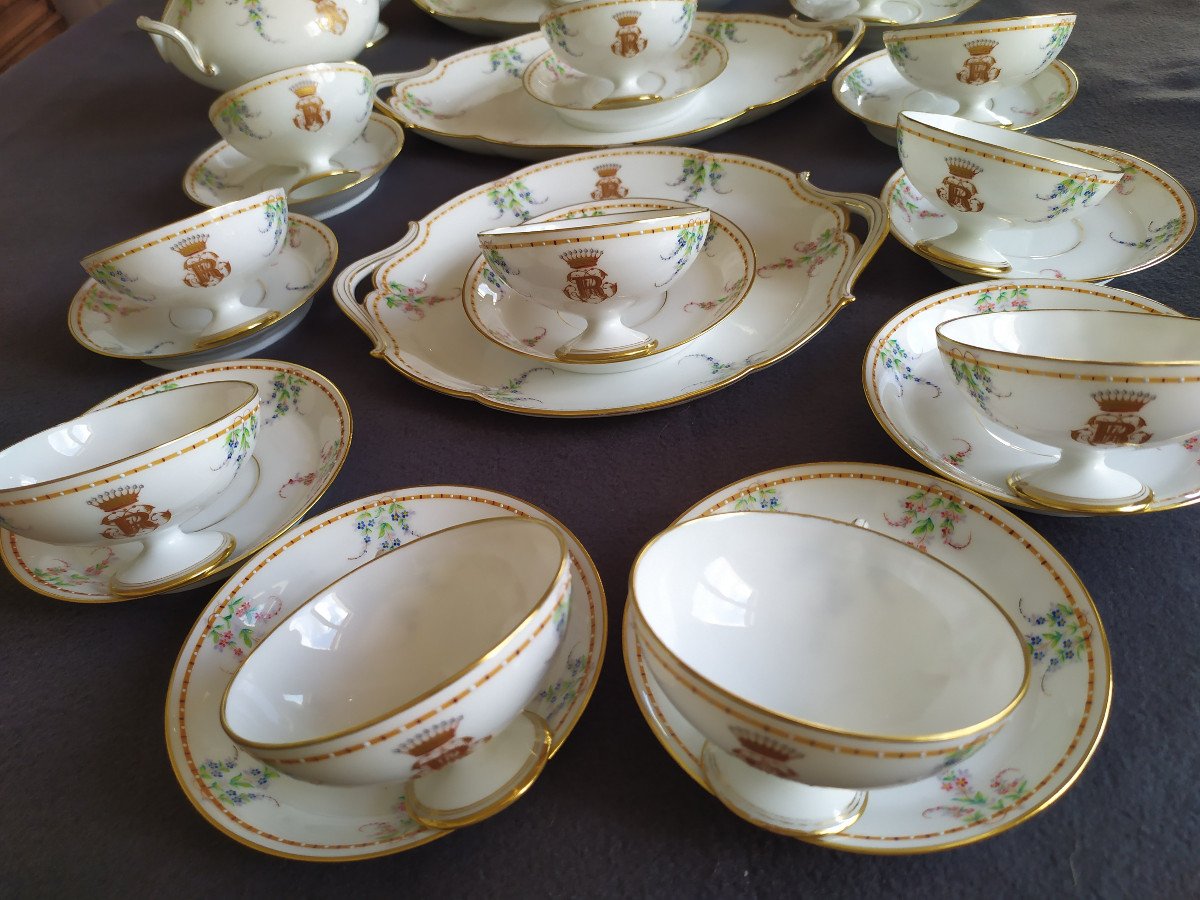 Porcelain Set Brand Pouyat – Maison Launay Rue Du Bac In Paris – 19th Century.-photo-4