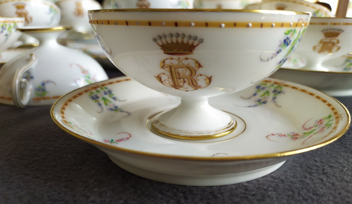 Porcelain Set Brand Pouyat – Maison Launay Rue Du Bac In Paris – 19th Century.-photo-4