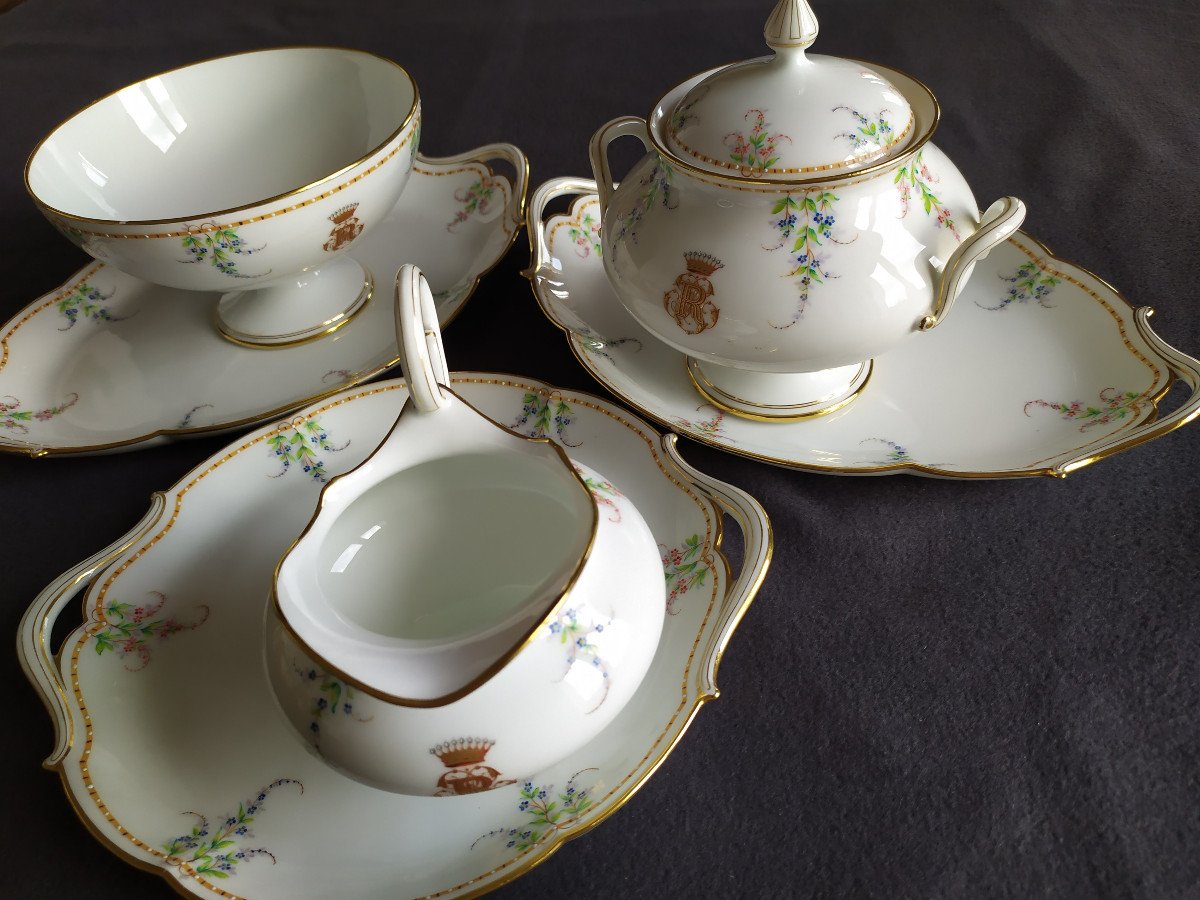 Porcelain Set Brand Pouyat – Maison Launay Rue Du Bac In Paris – 19th Century.-photo-7