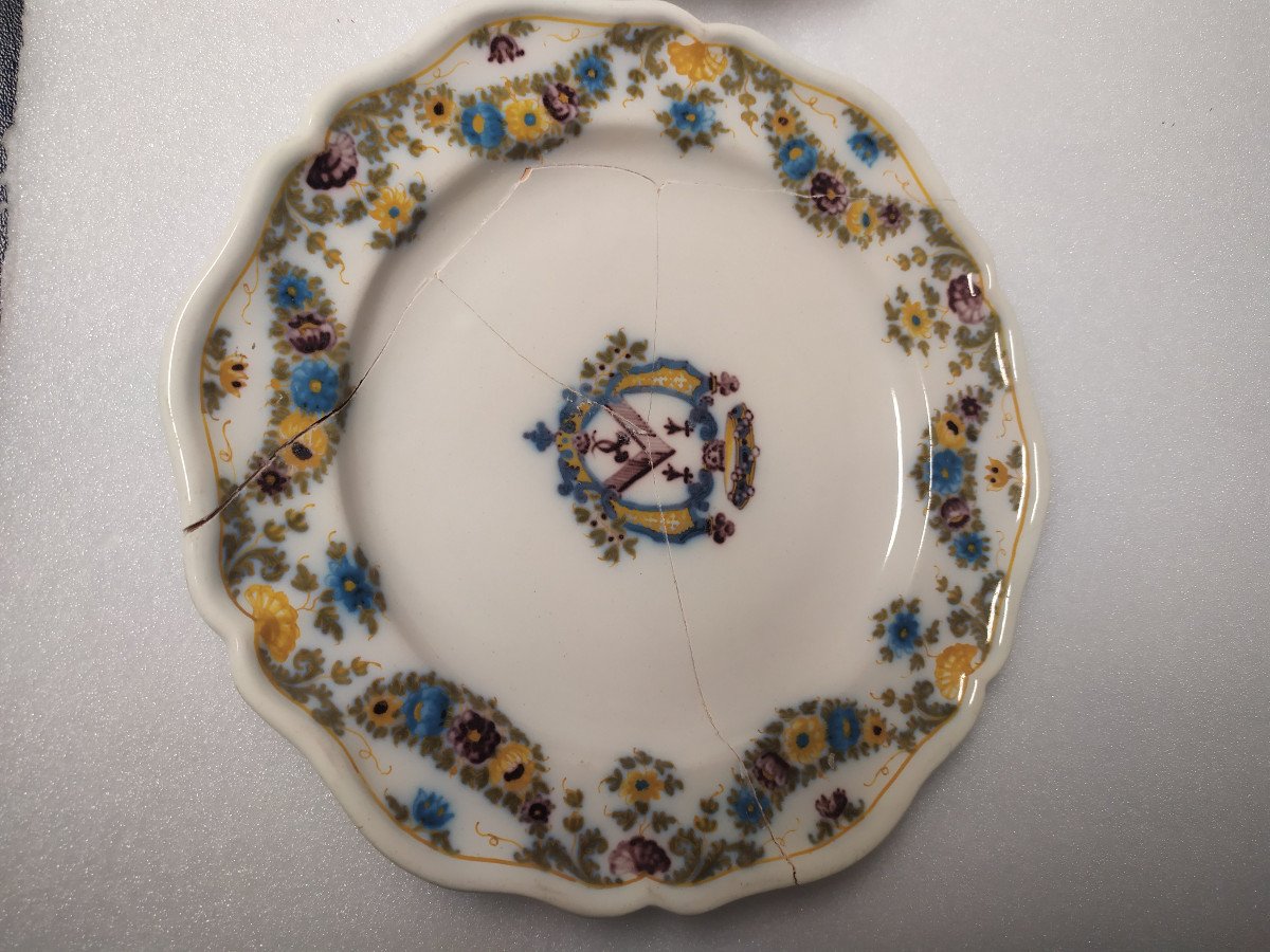 Marseille Plates – 18th Century-photo-1