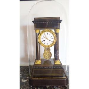 Regulator Clock With Its Globe – Vincenti Et Cie – 19th Century.