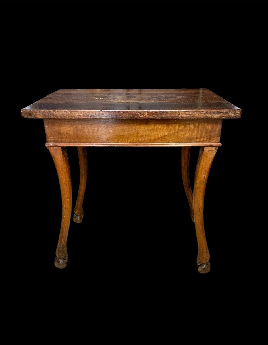 XVIII Siècle - Table Basse Siennois En Bois De Cerisier Marqueté