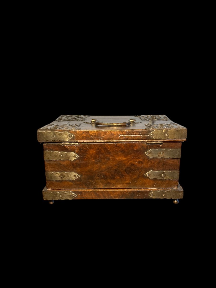 17th Century - Venetian Casket In Walnut Veneer And Ebony-photo-5