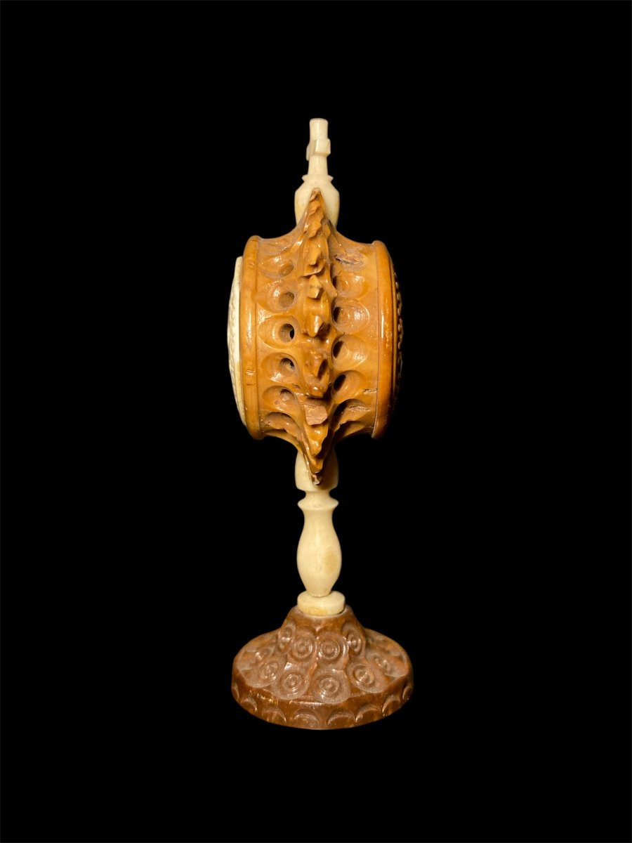 End Of The 18th Century - Bone And Boxwood Reliquary-photo-5