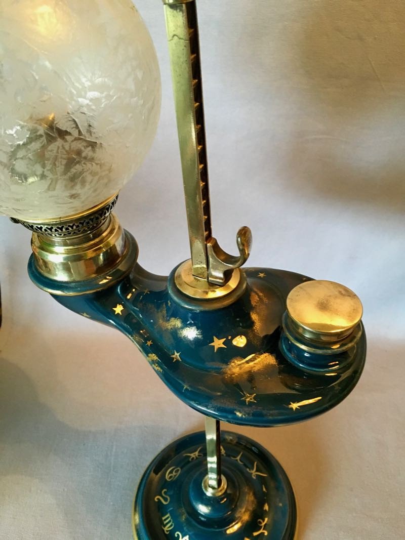 Mid 19th Century Oil / Petrol Lamp-photo-4