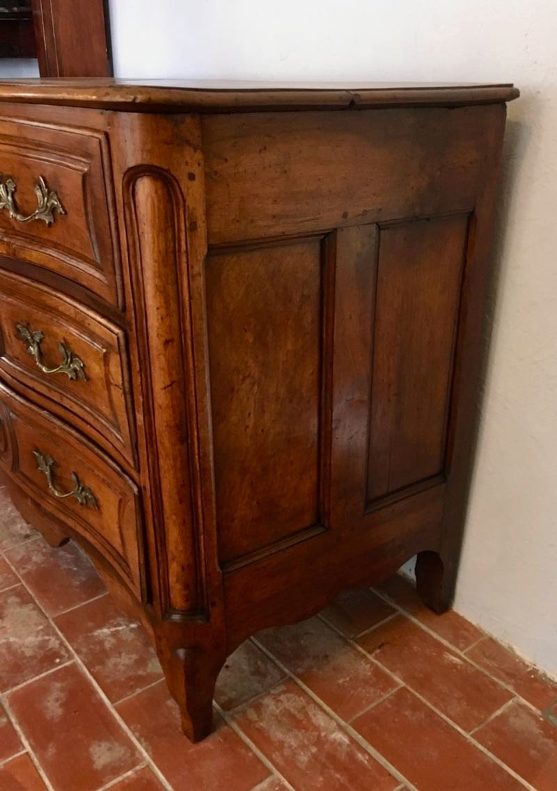 Louis XV Curved Commode In Walnut Eighteenth-photo-1