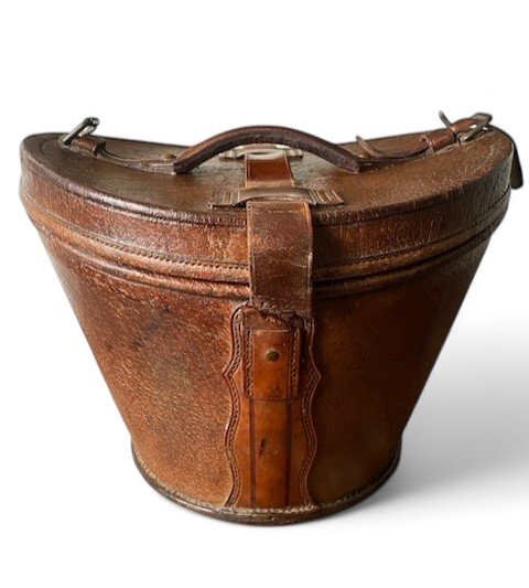 Leather Hat Box-photo-1