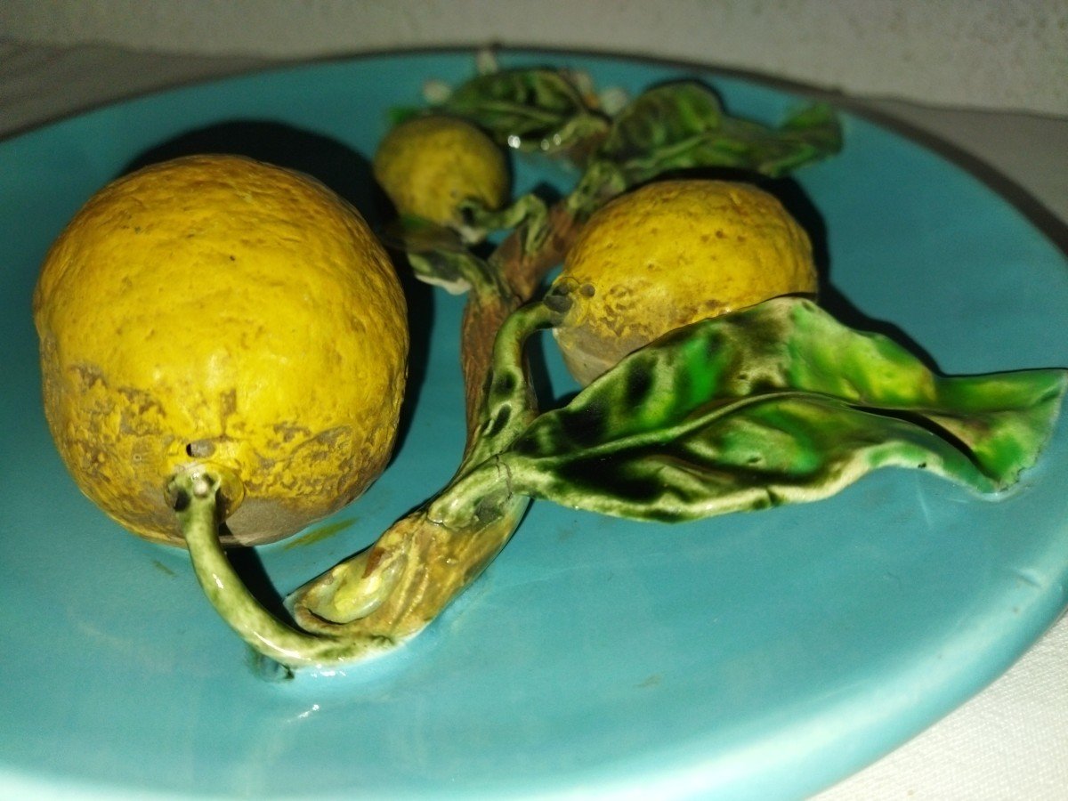 Menton Barbotine Plate With Lemon Decoration In High Relief