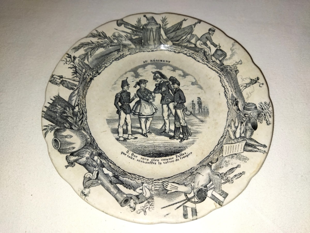 Choisy-le-roy H&b Militaria Legendary Plate "at The Regiment" No. 8 Collection