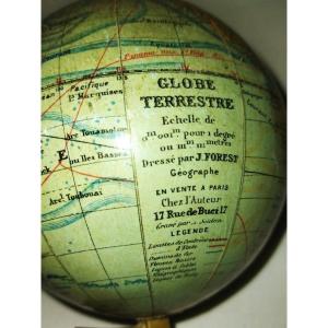 FOREST Paris Petit Globe Terrestre Mappemonde en carton  bouilli Collection XIX